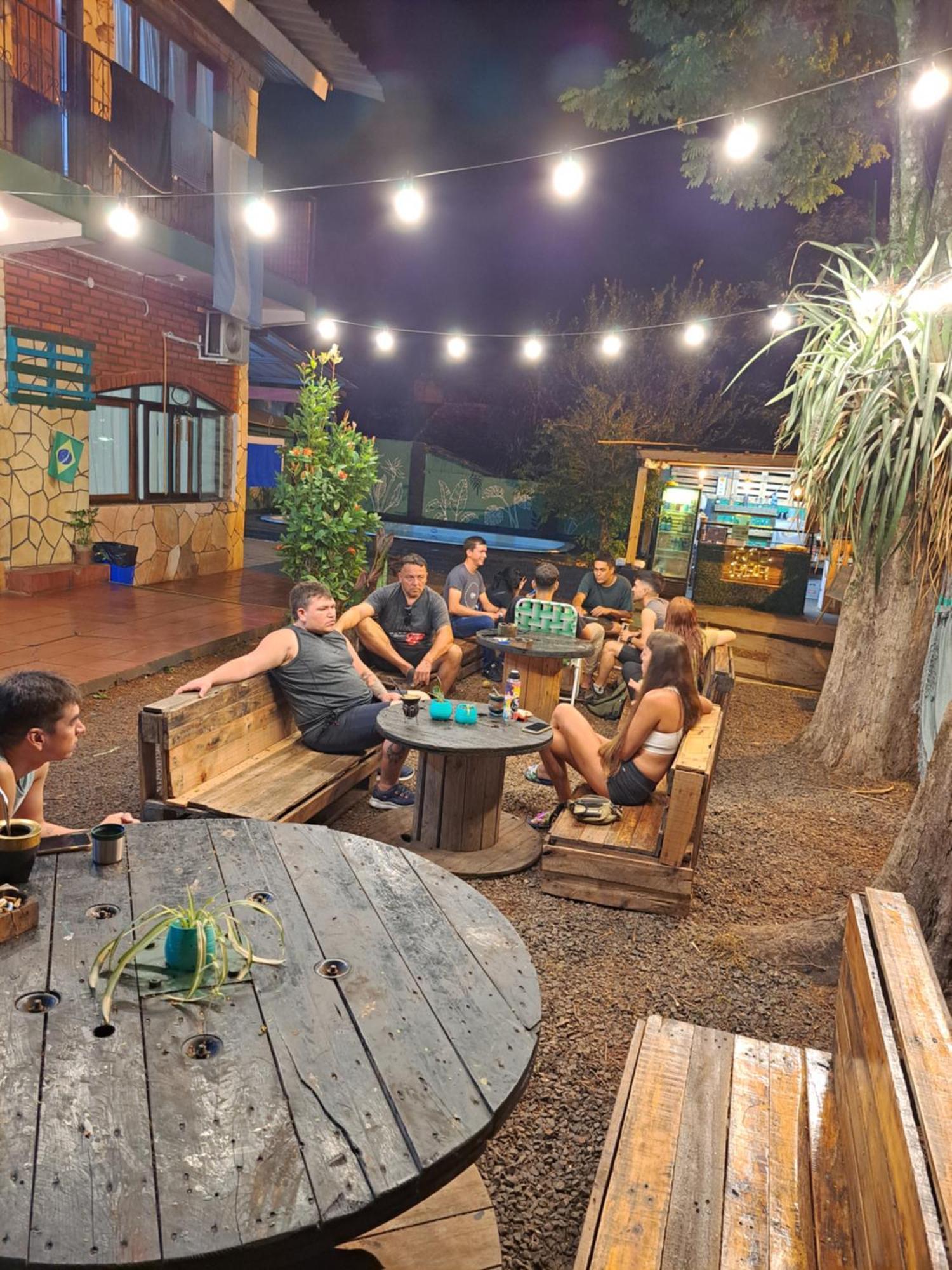 Benteveo Hostel Iguazu Πουέρτο Ιγκουασού Εξωτερικό φωτογραφία